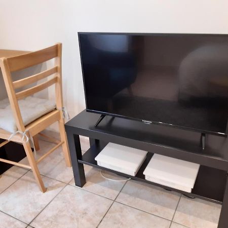 Appartement Aad1 Clamart 200 M Du Tramway T6 St Pave Blc Avec Cuisine Separee エクステリア 写真