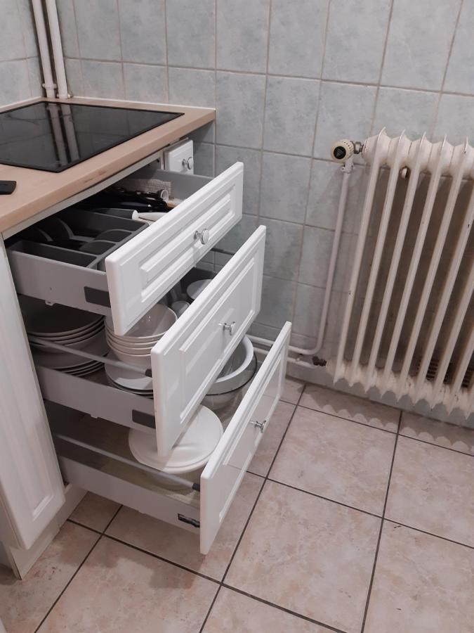 Appartement Aad1 Clamart 200 M Du Tramway T6 St Pave Blc Avec Cuisine Separee エクステリア 写真