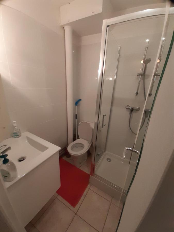 Appartement Aad1 Clamart 200 M Du Tramway T6 St Pave Blc Avec Cuisine Separee エクステリア 写真